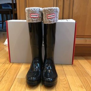 Hunter Tall Glossy Boots AND Socks